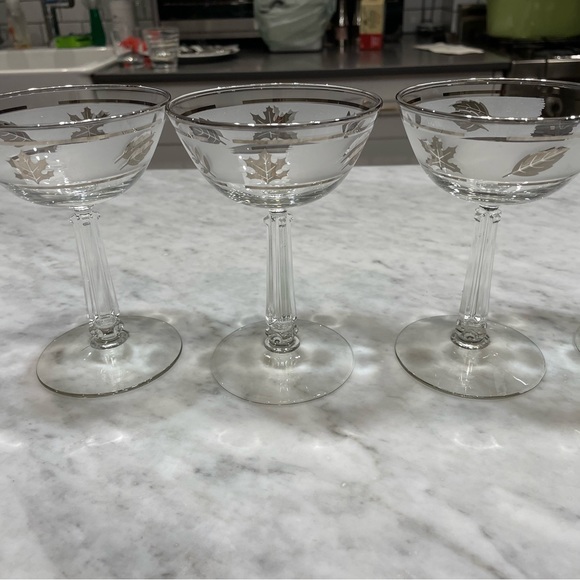 Vintage Libby Coupe Champagne Glasses - Picture 5 of 5